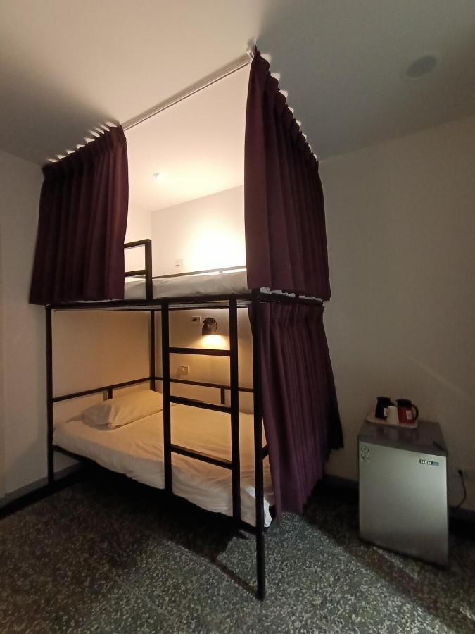 Swf淡水新五福旅館 Sinwufu Hotel Exterior photo