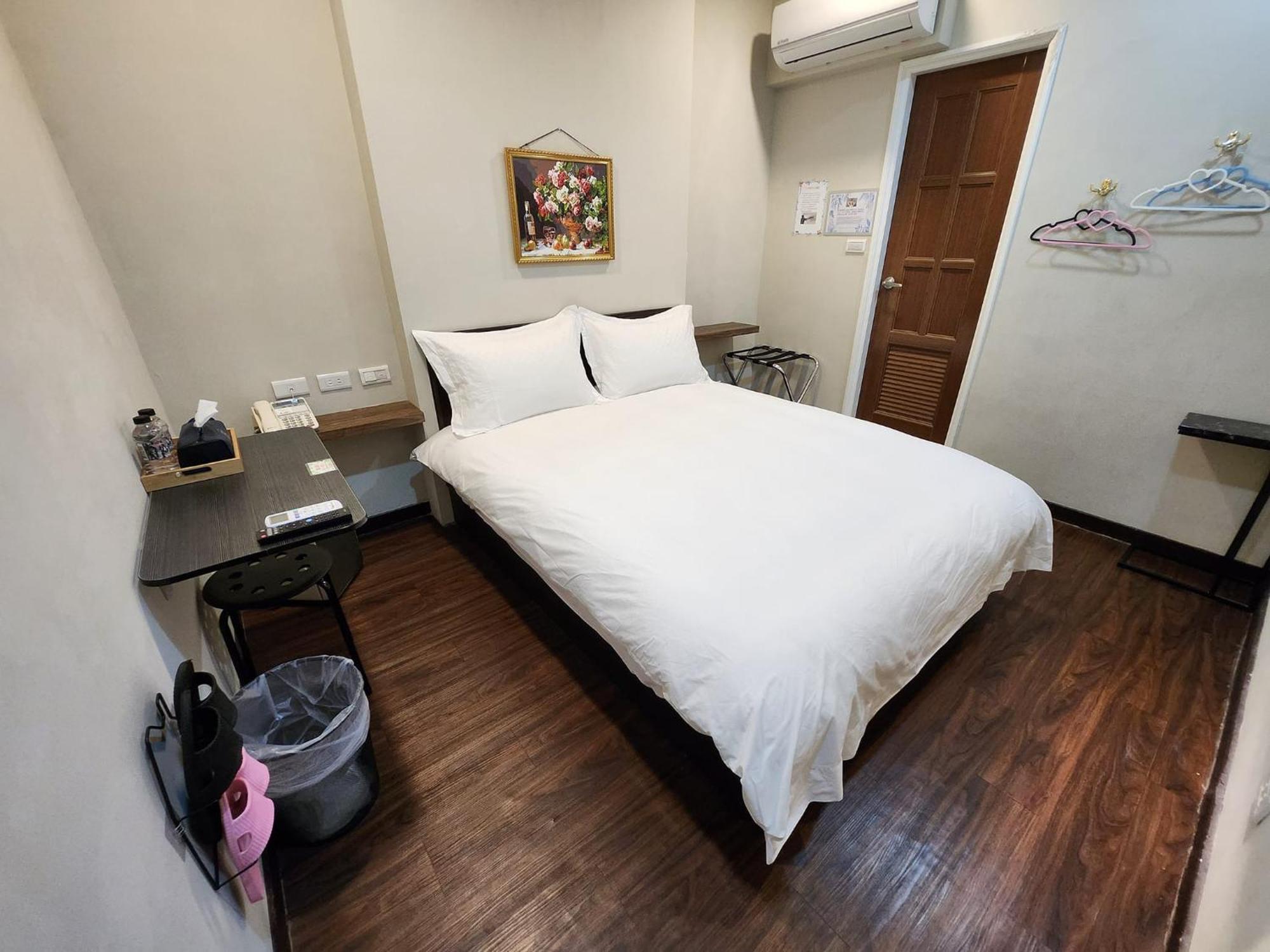 Swf淡水新五福旅館 Sinwufu Hotel Exterior photo